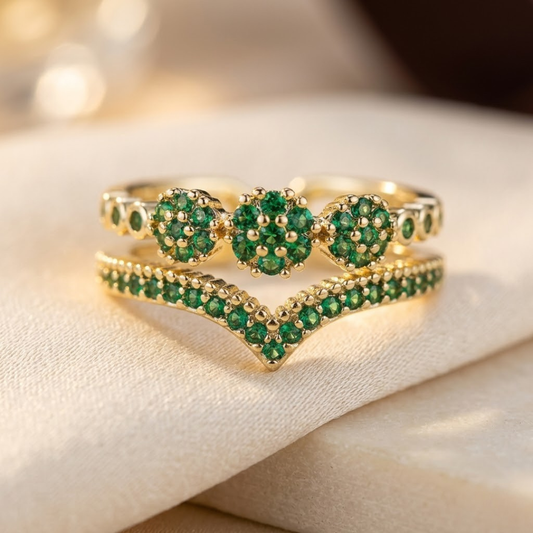 Gouden Ring Met Smaragd