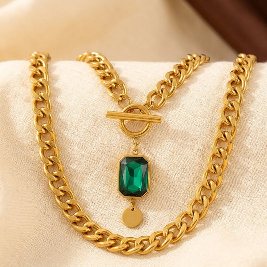 Gouden Schakelketting Met Smaragd