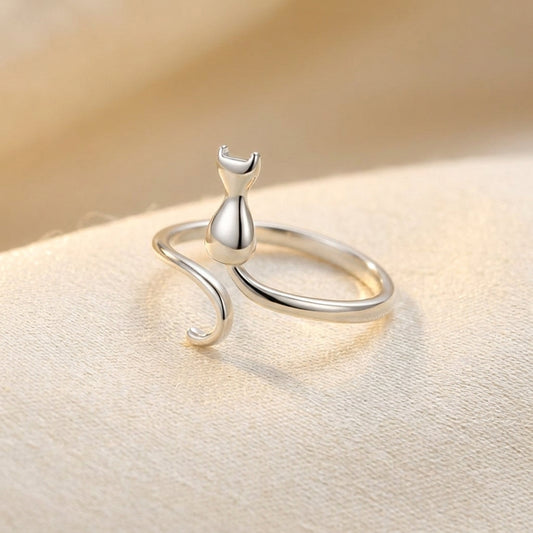 Zilverkleurige Ring Met Katmotief